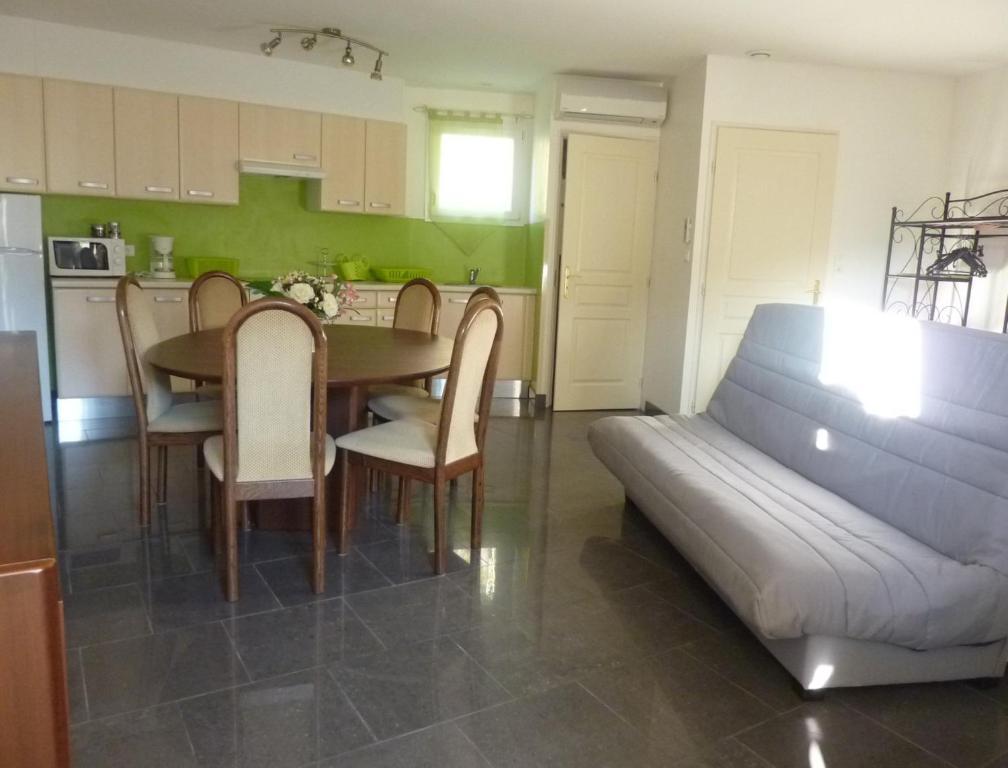 Appart'Hotel Les Rochers Auriol 객실 사진